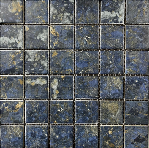 Photo by Eugene Deshko